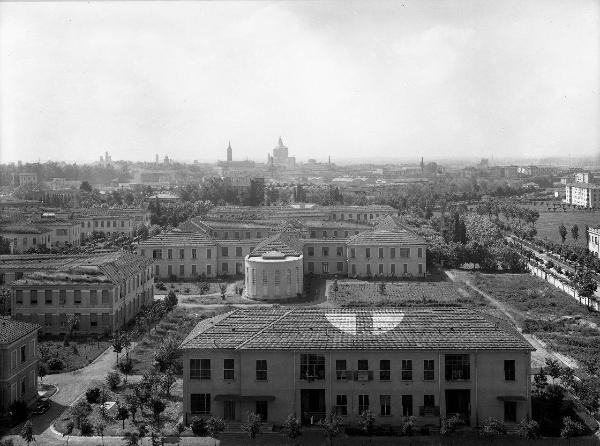 Pavia - Veduta - Ospedale Policlinico San Matteo - Clinica di ostetricia - Altri istituti medici - Città sullo sfondo