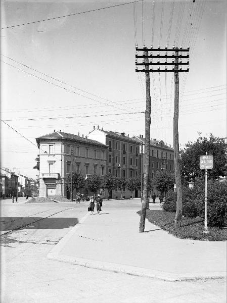 Pavia - Veduta - Piazzale Minerva (già Borgoratto)