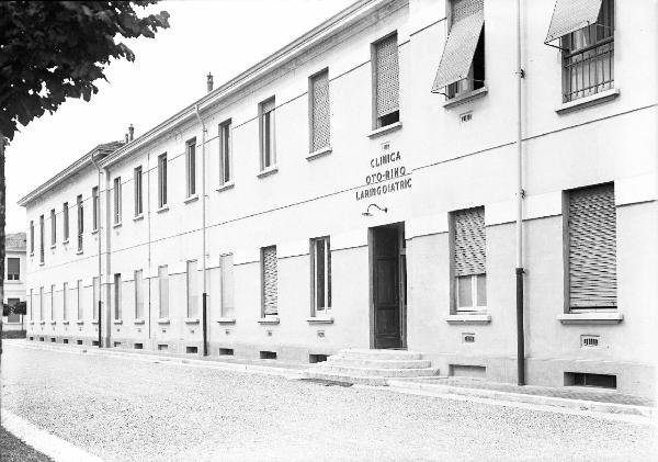 Pavia - Viale Camillo Golgi, via Taramelli - Policlinico San Matteo - Clinica Otorinolaringoiatrica - facciata laterale