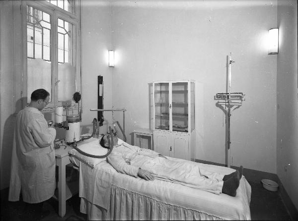 Pavia - Via Palestro - Clinica neuropatologica Casimiro Mondino - laboratorio