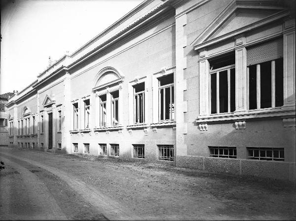 Pavia - Via Palestro, 5 - Clinica neuropatologica Casimiro Mondino - edificio