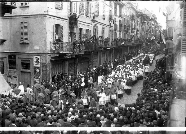 Pavia - palazzo - Vescovado - vescovo Francesco Ciceri - corteo funebre