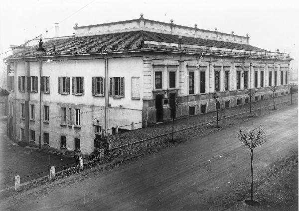 Pavia - piazza Dante - Fivre (Fabbrica Italiana Valvole Radio Elettriche) - Stabilimento