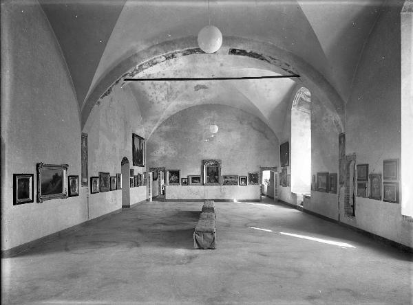 Pavia - Castello Visconteo - mostra Tranquillo Cremona - sale espositive