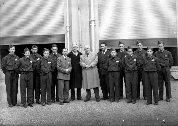 Pavia - Gruppo - Scuola professionale Necchi