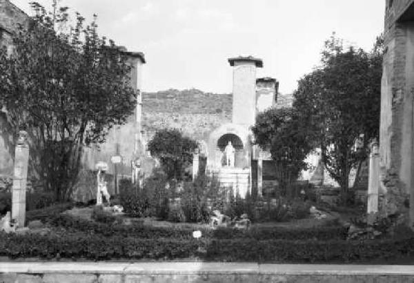 Sito archeologico - Pompei - Casa di Marco Lucrezio