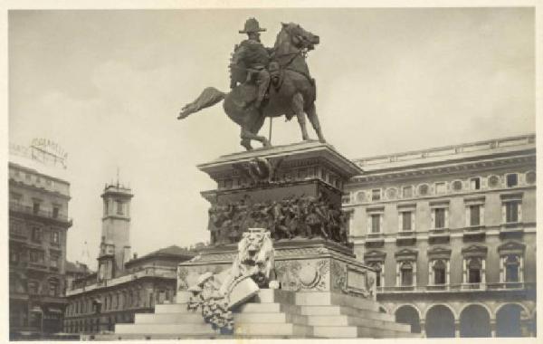 Monumento celebrativo - Monumento a Vittorio Emanuele II - Ercole Rosa - Milano - Piazza del Duomo