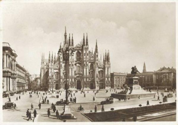 Milano - Piazza del Duomo