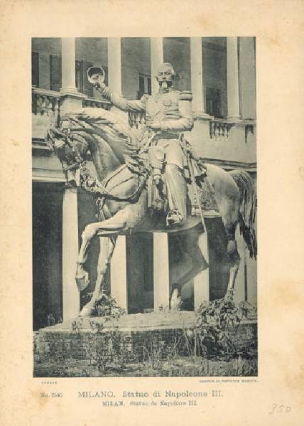 Statua equestre - Statua di Napoleone III - Francesco Barzaghi - Milano - Palazzo del Senato - Cortile