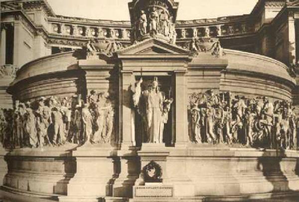 Monumento commemorativo - Tomba del Milite Ignoto - Angelo Zanelli - Roma - Monumento a Vittorio Emanuele II o Vittoriano - Altare della Patria