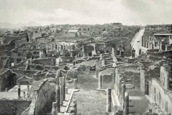 Sito archeologico - Pompei - Strada dell'Abbondanza