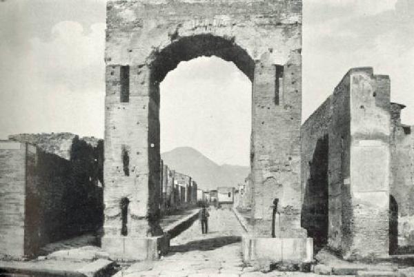 Sito archeologico - Pompei - Strada di Mercurio