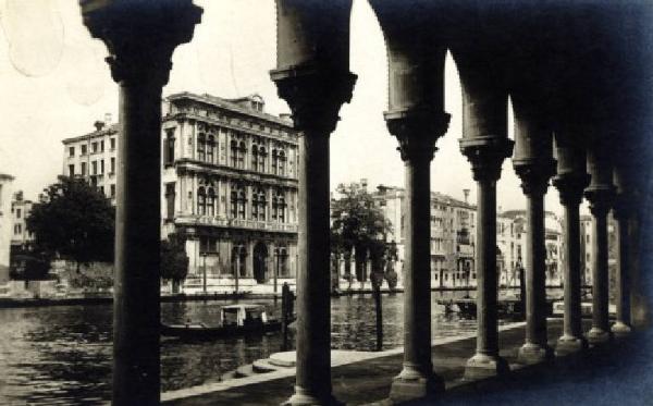 Venezia - Canal Grande - Palazzo Vendramin Calergi