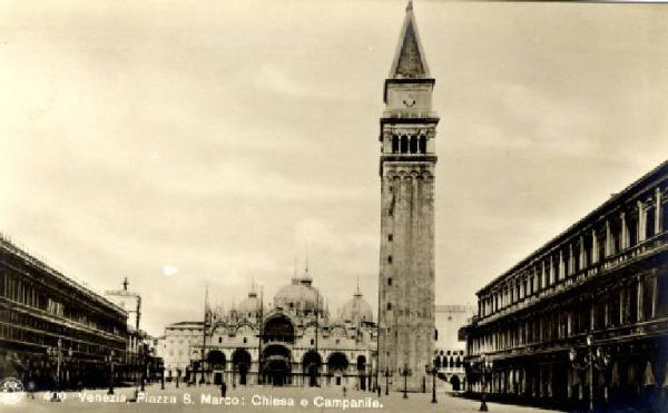 Venezia - Piazza San Marco - Basilica e Campanile