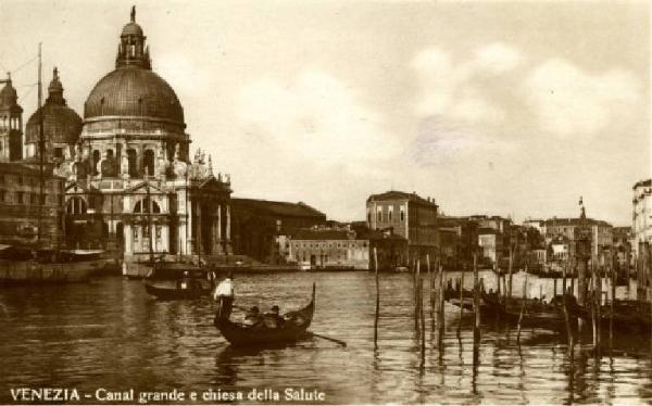 Venezia - Canal Grande - Chiesa della Salute