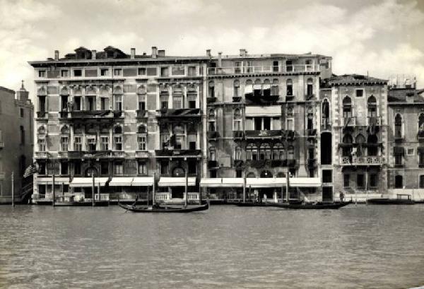 Venezia - Canal Grande - Grand Hotel