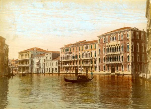 Venezia - Canal Grande - Cà Foscari e Palazzo Giustinian