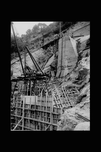 Società Edison - Canale Sonico Cedegolo (?) - Cantiere - Lavori sul fianco di una montagna