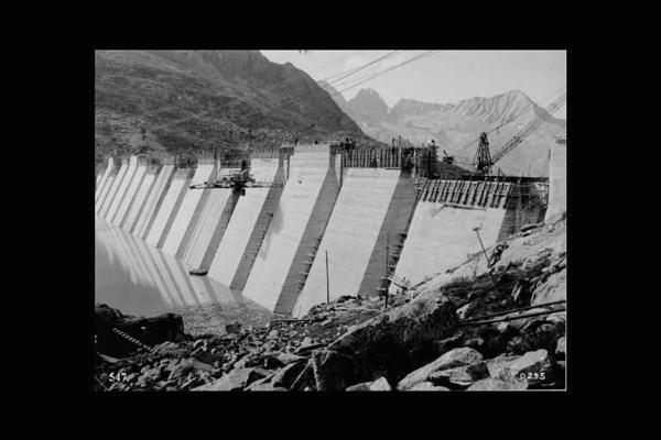 Società Edison - Lago Pantano d'Avio - Diga - Cantiere