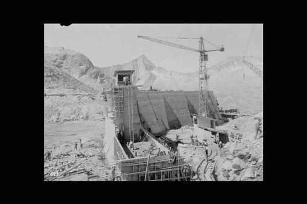 Società Edison - Lago Pantano d'Avio - Diga - Cantiere - Diga in costruzione