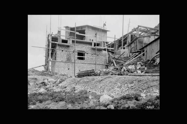 Società Edison - Valle Camonica - Cantiere - Edificio in costruzione