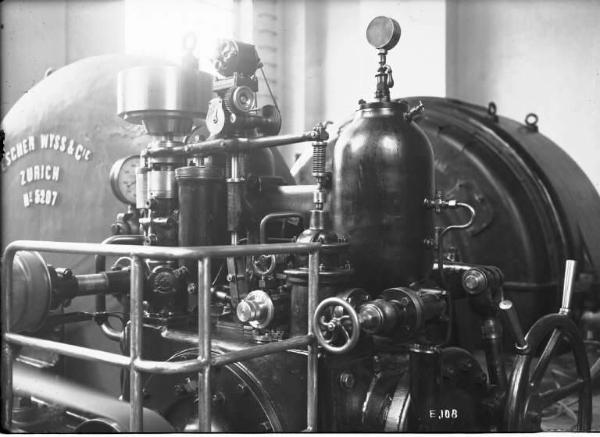 Società Edison - Sonico - Centrale idroelettrica - Interno - Turbine