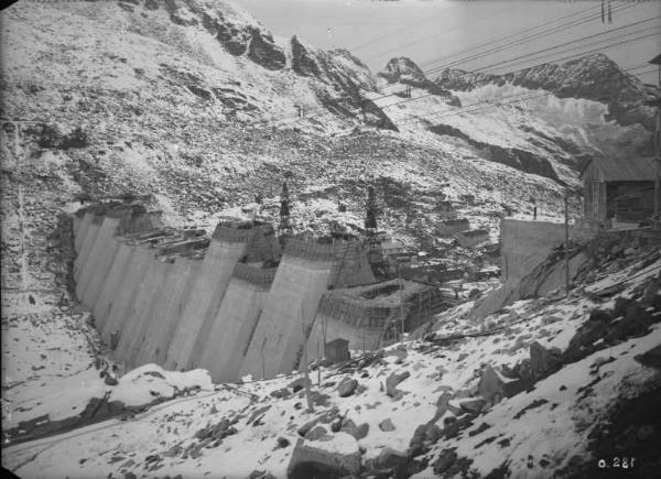 Società Edison - Lago Pantano d'Avio - Diga - Cantiere