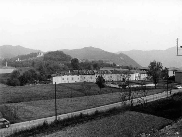 La casa di Villa. Complesso edilizio rurale.