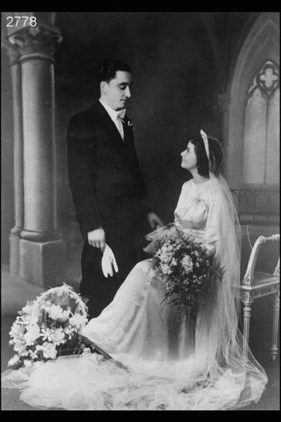 Ritratto di Gino Biava e Maria Damiani in abito da sposa.