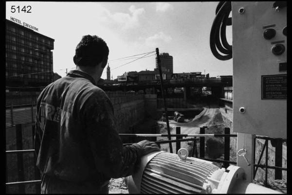 Cantiere del collegamento ferroviario passante.