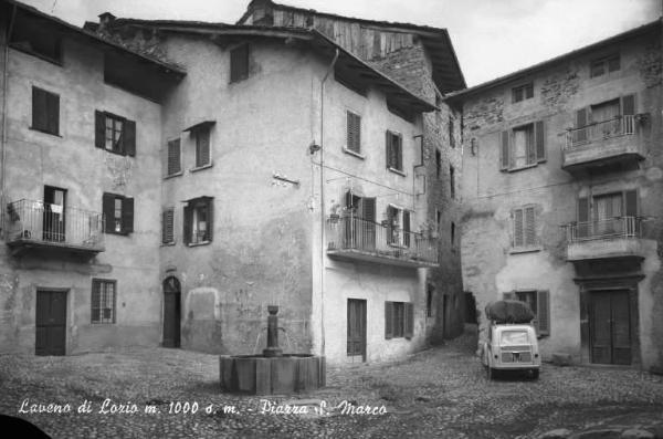 Lozio - Località Laveno - Piazza S. Marco