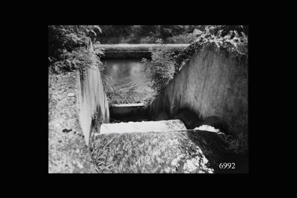 Canale Principale Villoresi. Manufatto di salto e scaricatori in Naviglio Martesana e Fiume Adda.