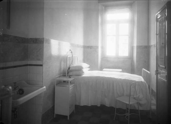 Lovere - Opedale - Interno - Camera