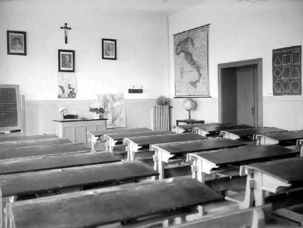 Piamborno - Scuola - Interno - Aula - Interno