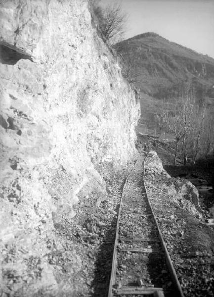 Prestine - Strada Prestine-Bienno - Cantiere - Impresa Rebaiolo