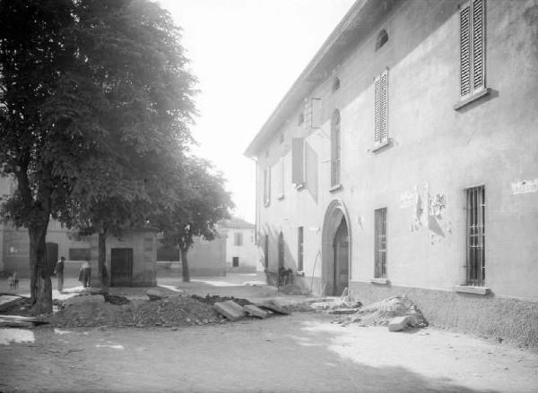 Palazzolo sull'Oglio - Località San Pancrazio - Azienda Agricola Vezzoli - Cortile - Cantiere