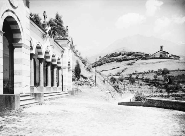 Berzo Inferiore - Cimitero e chiesa di S. Glisente