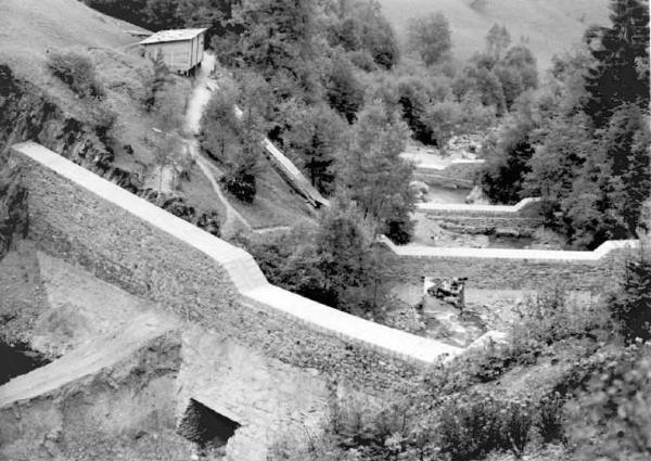 Monno - Val Dorena - Torrente Ogliolo - Briglie di contenimento - Impresa Marniga