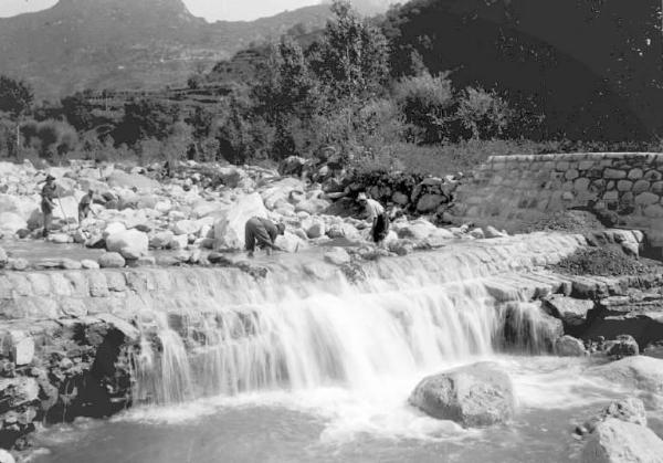 Val Grigna - Torrente Grigna - Trattto Esine-Bienno - Opera di arginatura