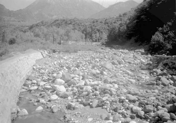 Val Grigna - Torrente Grigna - Trattto Esine-Bienno - Opera di arginatura