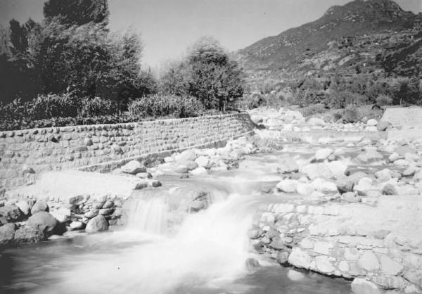 Val Grigna - Torrente Grigna - Trattto Esine-Bienno - Opera di arginatura