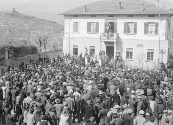 Breno - Sezione del Partito Nazionale Fascista - Cerimonia