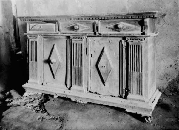 Credenza