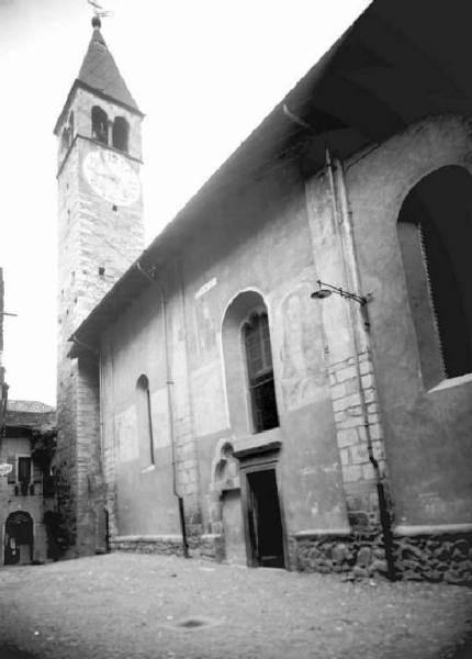 Bienno - Chiesa di S. Maria Annunciata - Fianco settentrionale e campanile