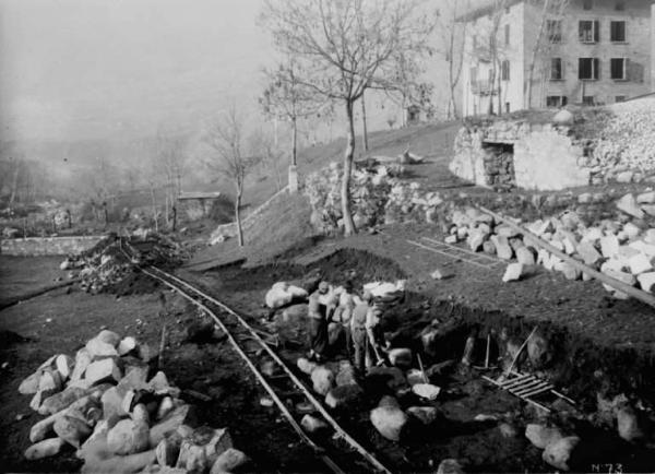 Società Elettrica Cisalpina - Lago Salarno - Cantiere - Operai al lavoro