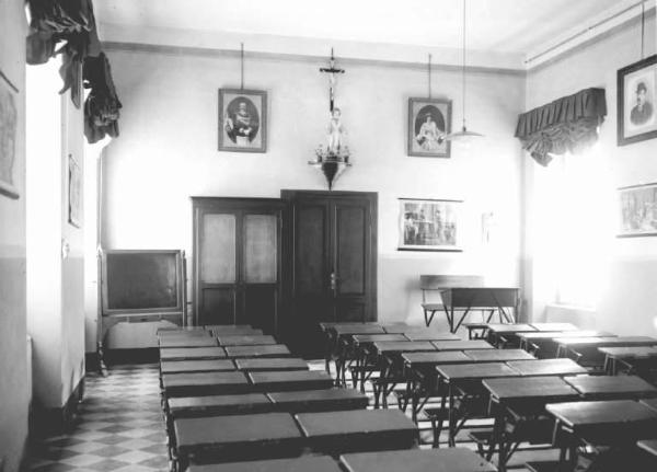 Cogno - Convitto - Aula scolastica