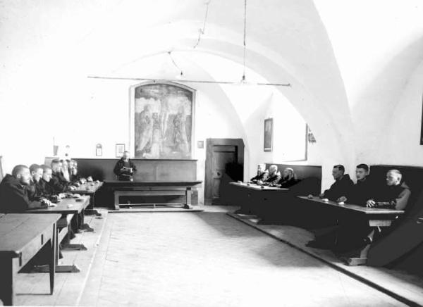 Piancogno - Località Annunciata - Convento della SS. Annunciata - Frati in sacrestia