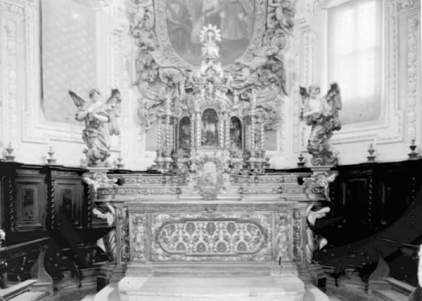 Cerveno - Chiesa parrocchiale di S. Martino di Tours - Interno - Altare maggiore