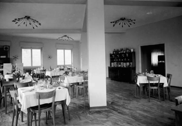 Borno - Albergo Milano - Interno - Sala da pranzo