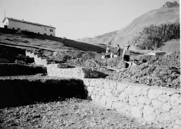 Borno - Diga di Lova - Cantiere - Operai al lavoro